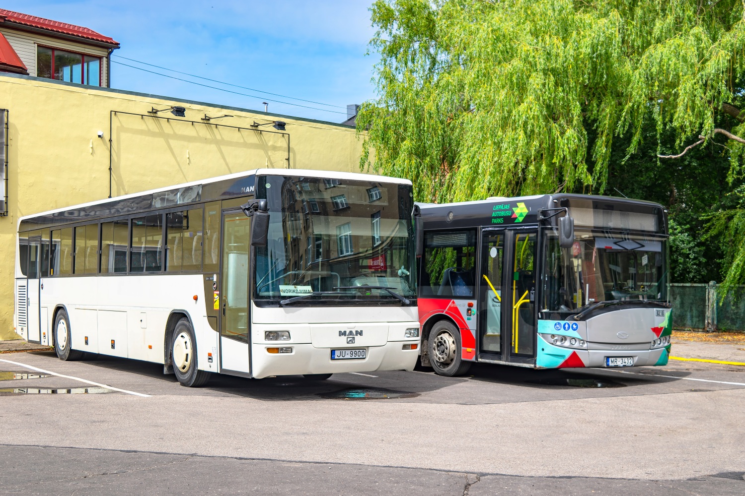 Латвия, MAN A72 Lion's Classic SÜ313 № JU-9900
