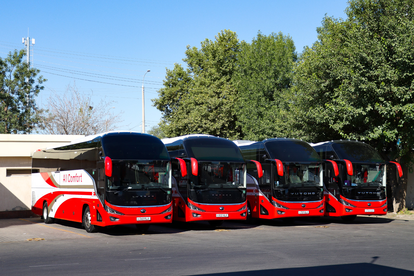 Узбекистан, Yutong C12PRO (ZK6128HN) № 01 368 RLA