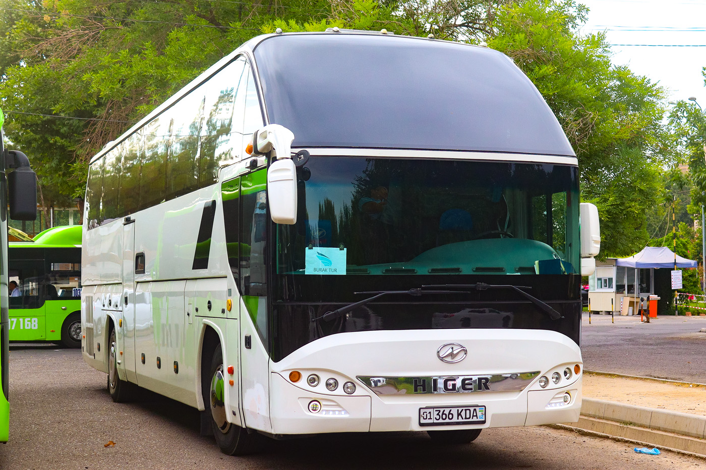 Узбекистан, Higer № 01 366 KDA