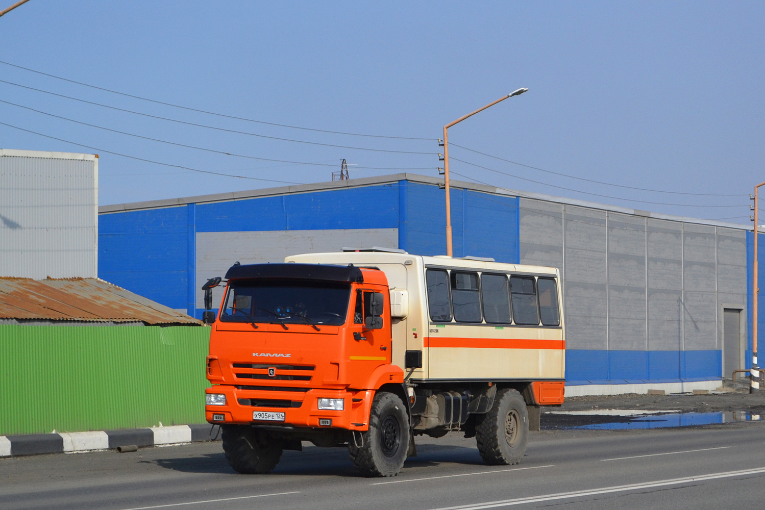 Красноярский край, НефАЗ-42111-24 № Х 905 РЕ 124