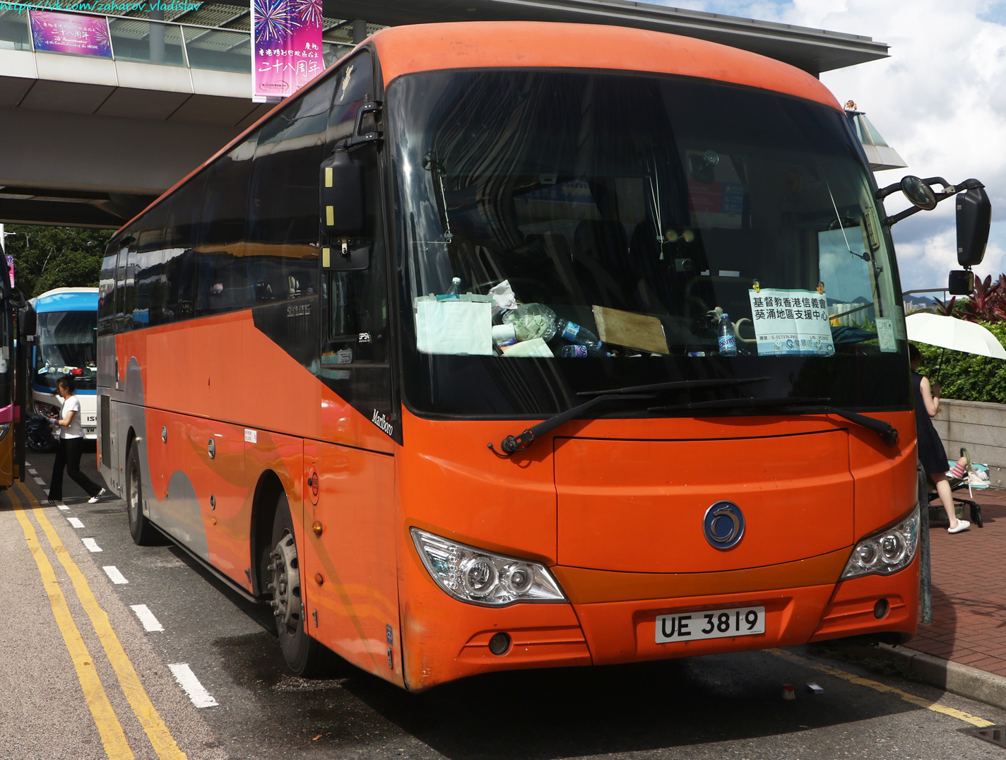 Гонконг, Sunlong SLK6112LYA № UE 3819