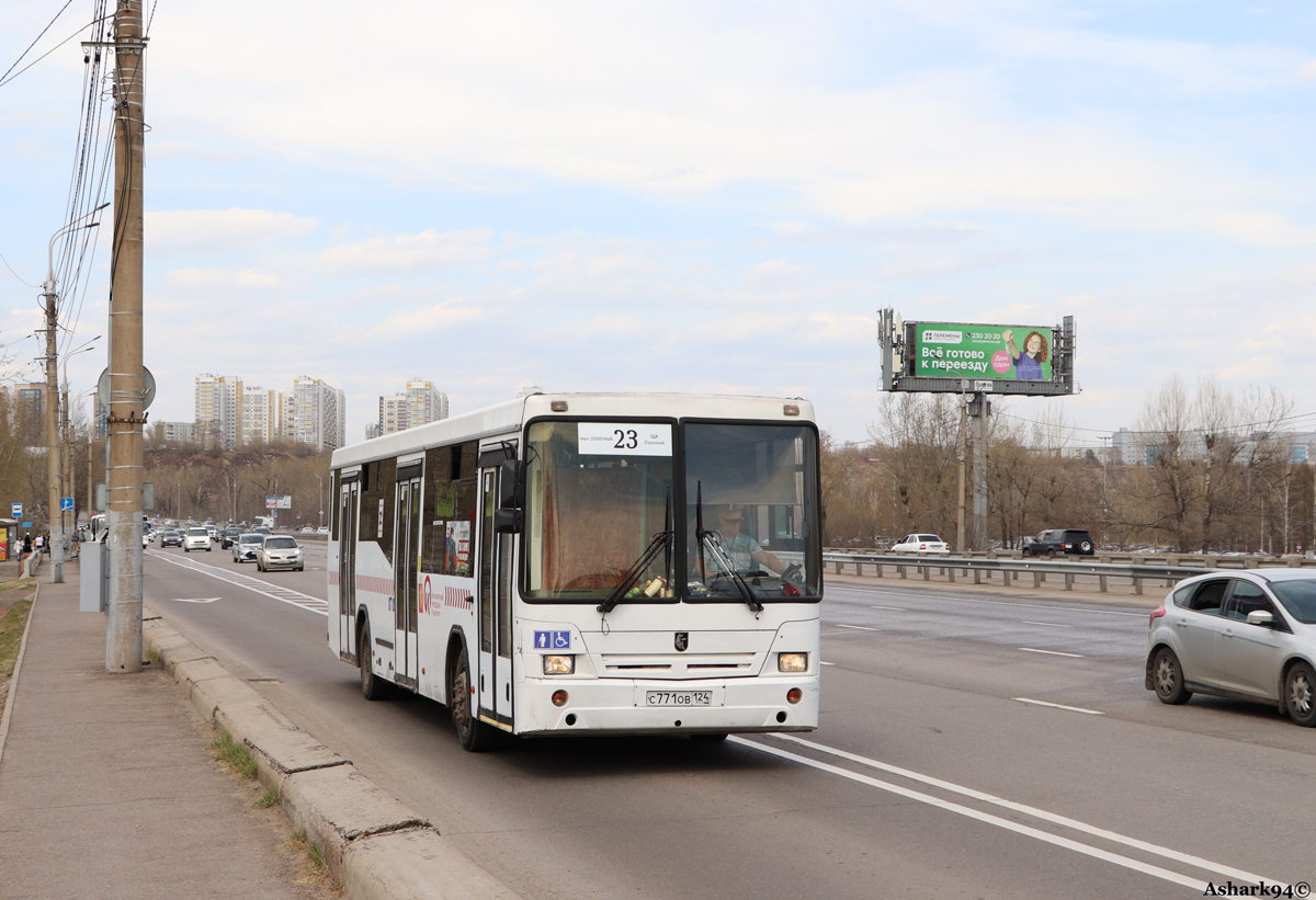 Красноярский край, НефАЗ-5299-30-32 № С 771 ОВ 124