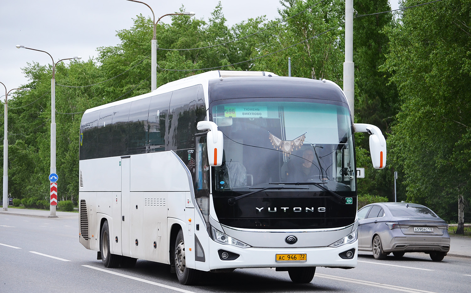 Тюменская область, Yutong C12PRO (ZK6128HN) № АС 946 72
