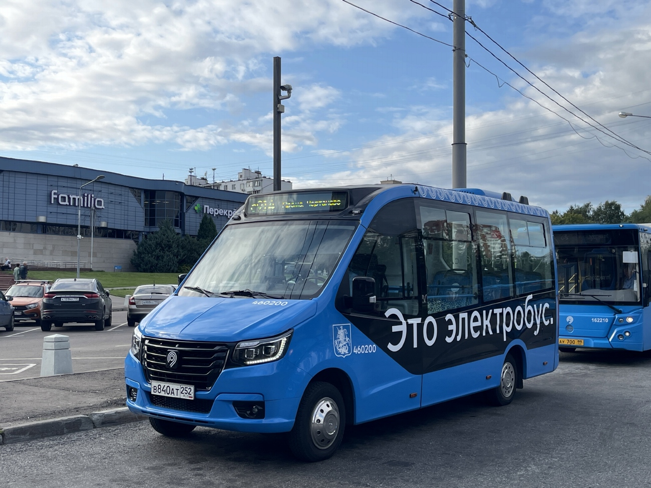 Москва, ГАЗ-A68R5E e-City № 460200; Москва, ЛиАЗ-5292.65 № 162210