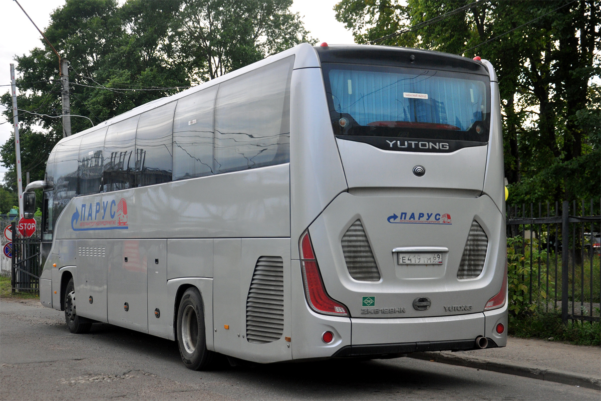 Тверская область, Yutong C12PRO (ZK6128HN) № Е 419 ТМ 69