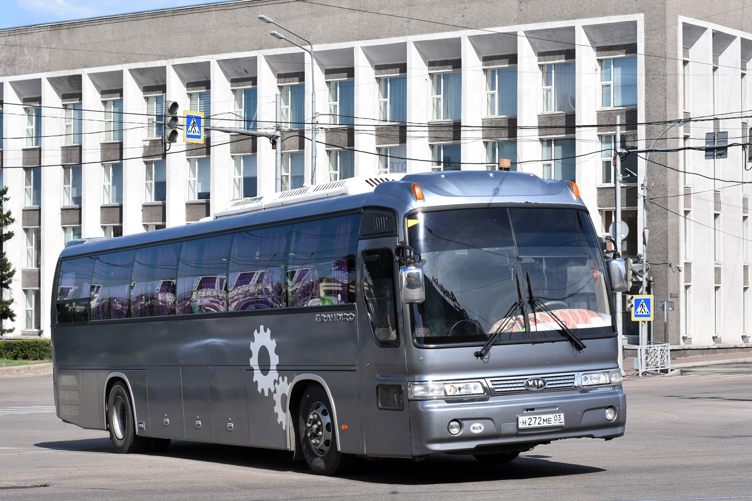 Бурятия, Kia Granbird № Н 272 МЕ 03