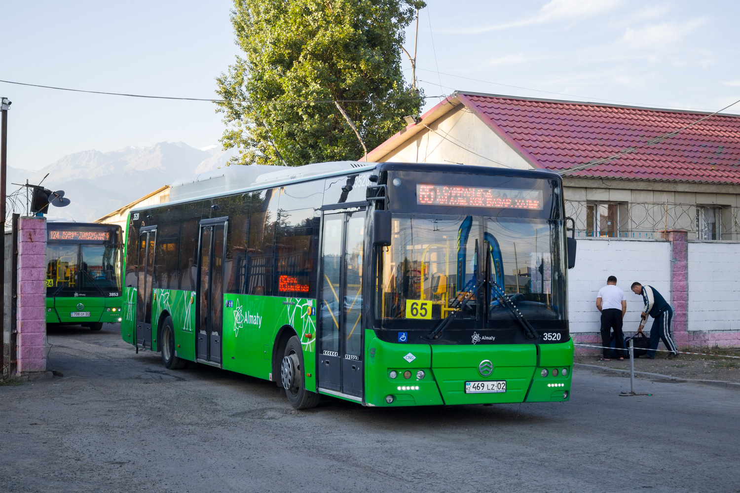 Алматы, Golden Dragon XML6125CN (Hyundai Trans Auto) № 3520