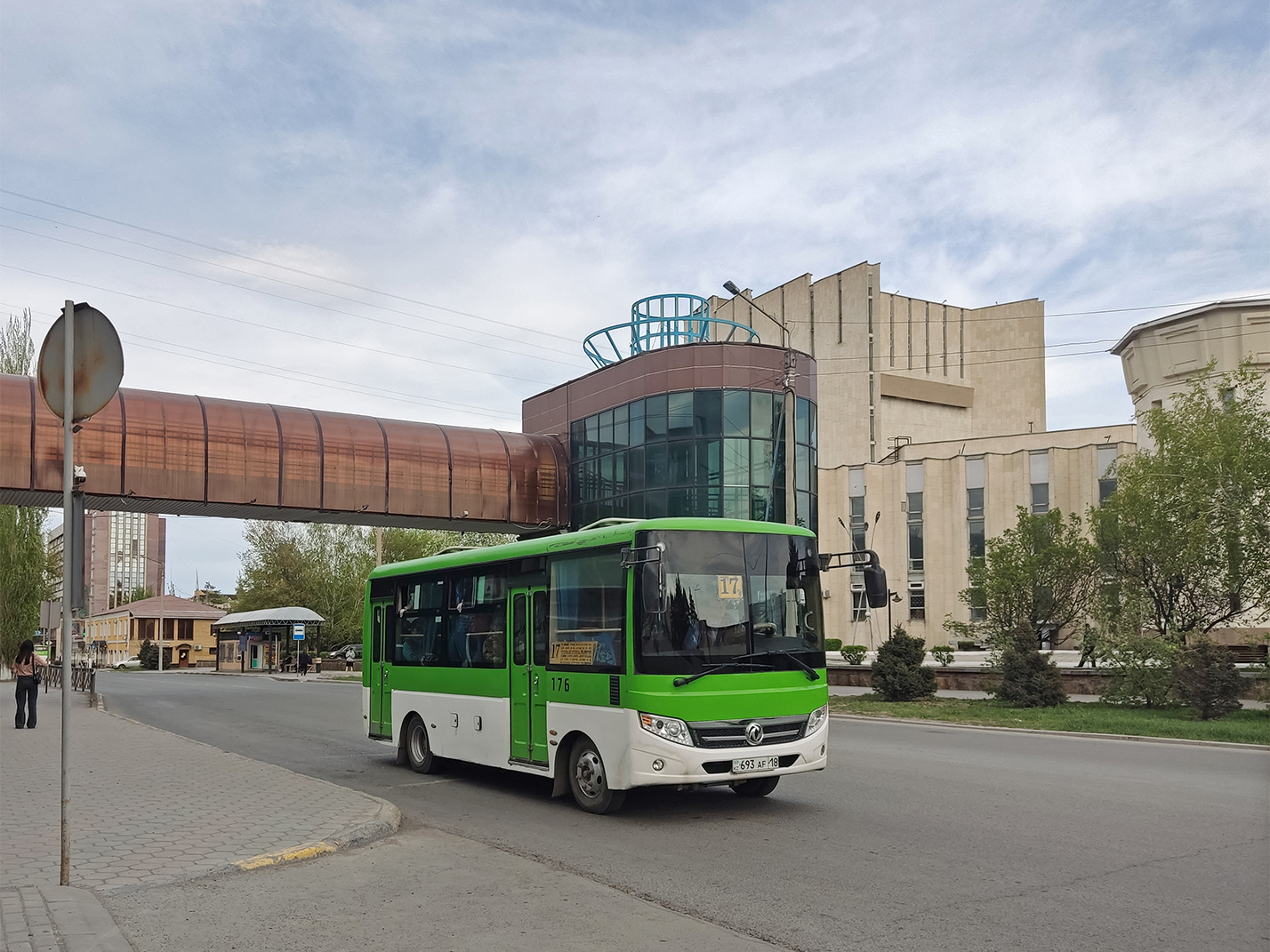 Абайская область, Dongfeng BWC6665GA5 (Qilu/СемАЗ) № 176