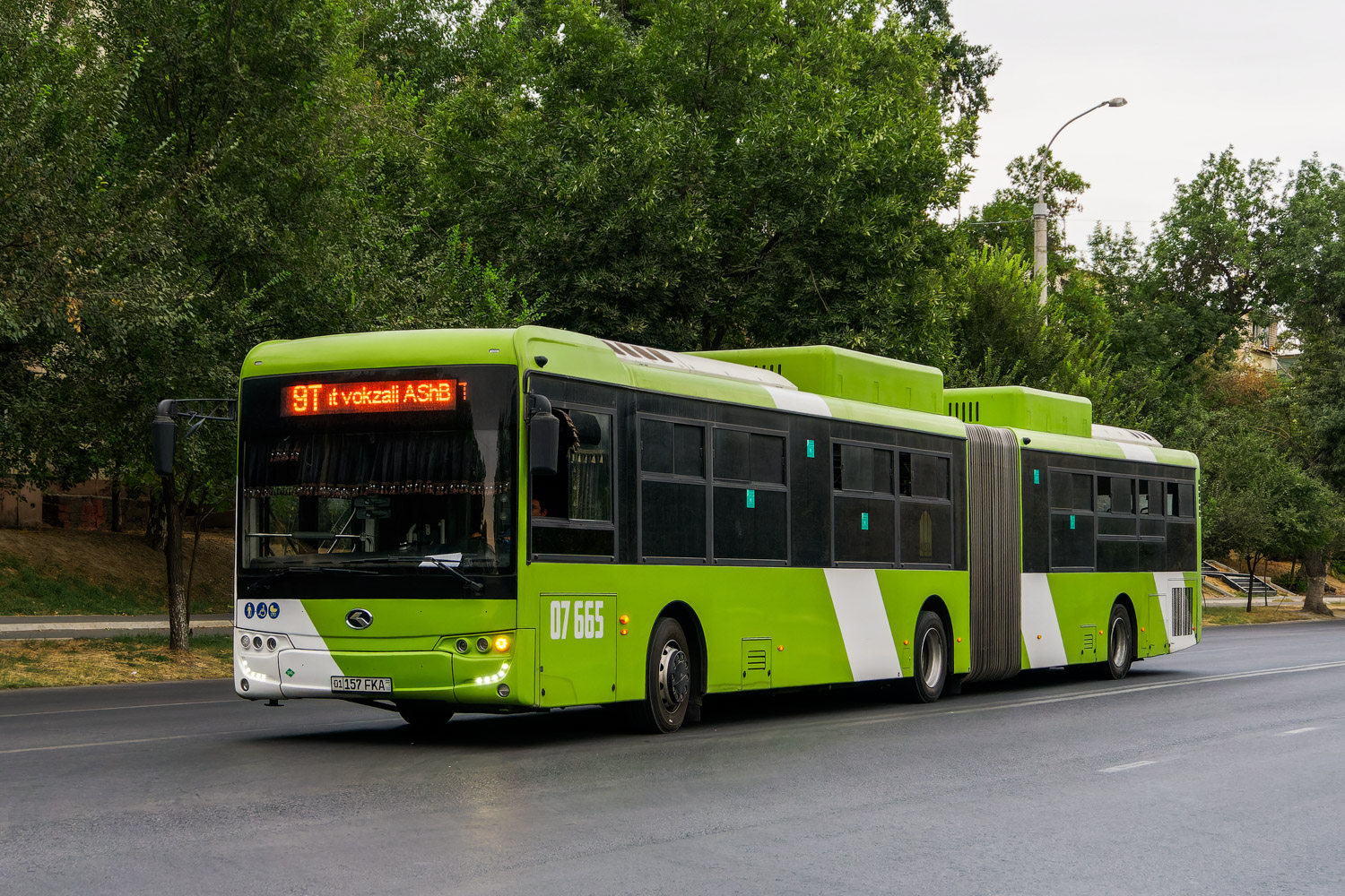 Узбекистан, King Long XMQ6180G № 07665