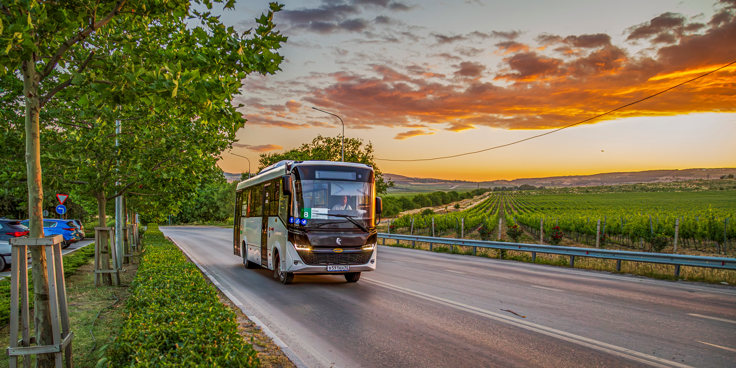 Севастополь, КАМАЗ-4280-F5 Vega № В 591 КН 92