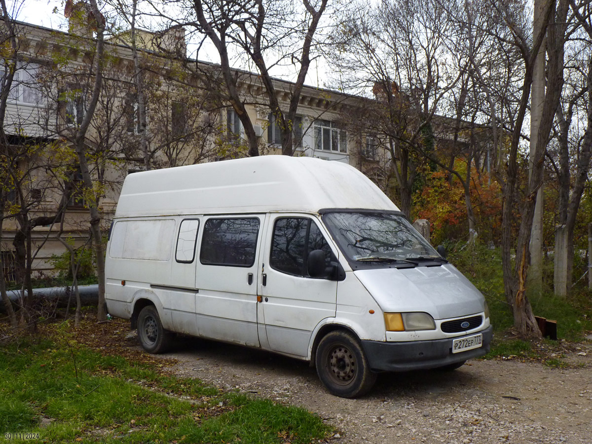 Севастополь, Ford Transit Hi-Cube № Р 272 ЕР 777
