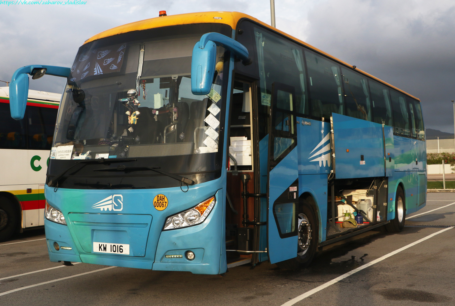 Гонконг, Higer T50 № KW 1016