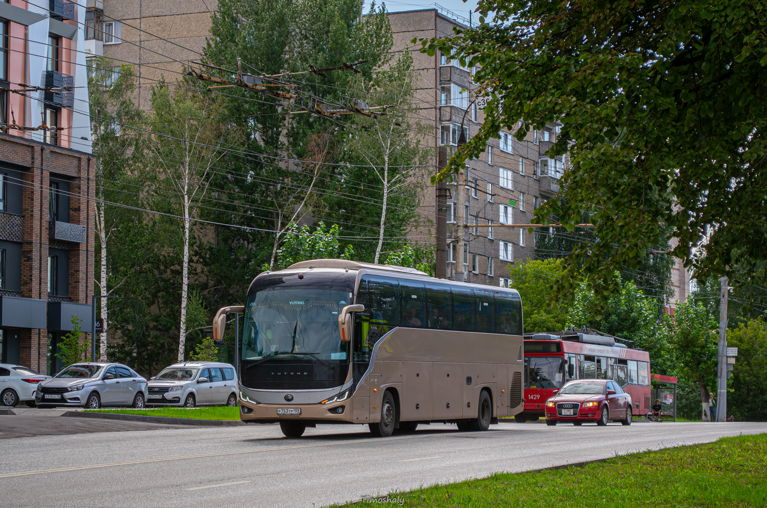 Удмуртия, Yutong C12PRO (ZK6128H) № Р 753 ТР 159 Удмуртия, Yutong C12PRO (ZK6128H) № Р 753 ТР 159