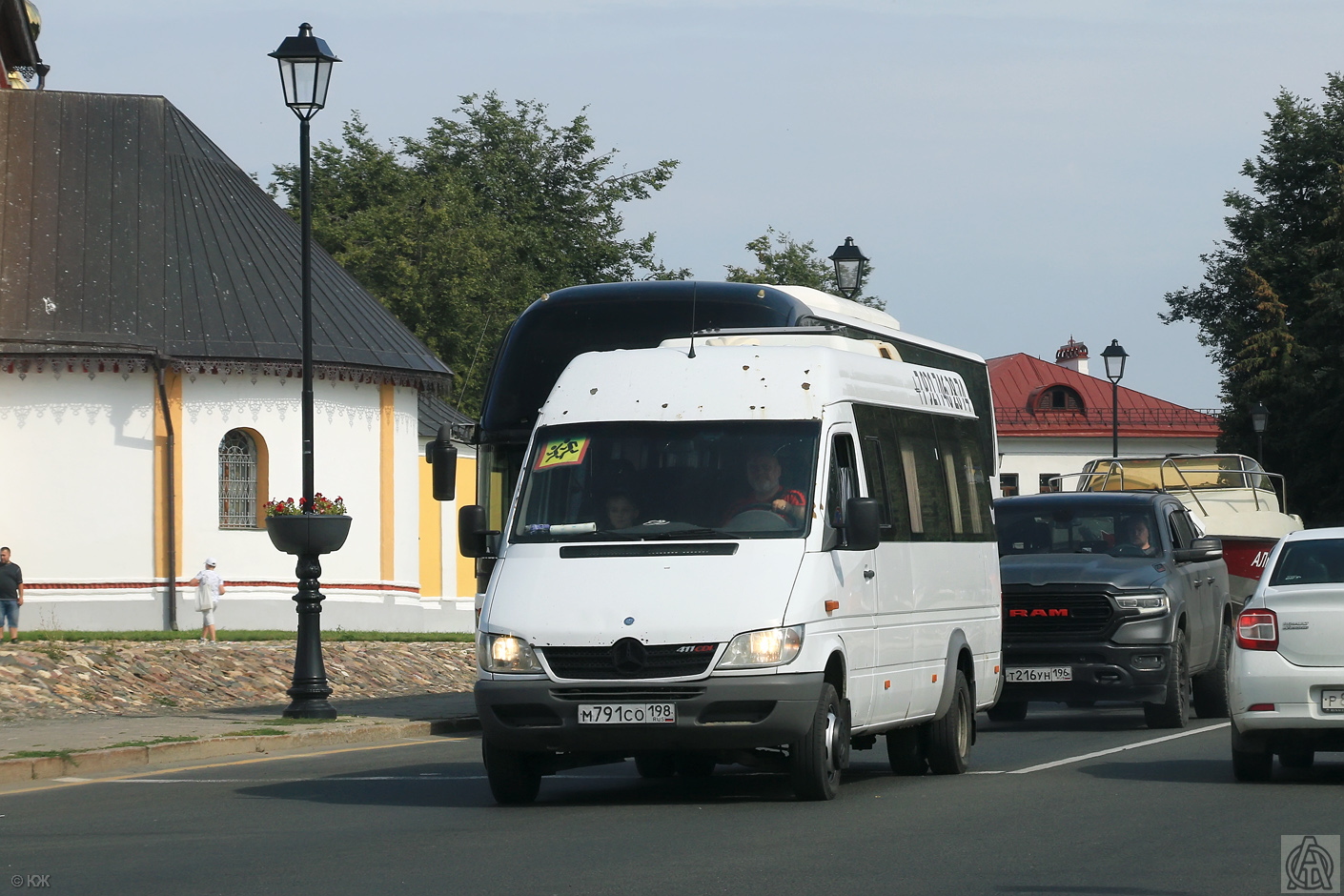 Leningradská oblast, Luidor-223215 (MB Sprinter Classic) č. М 791 СО 198