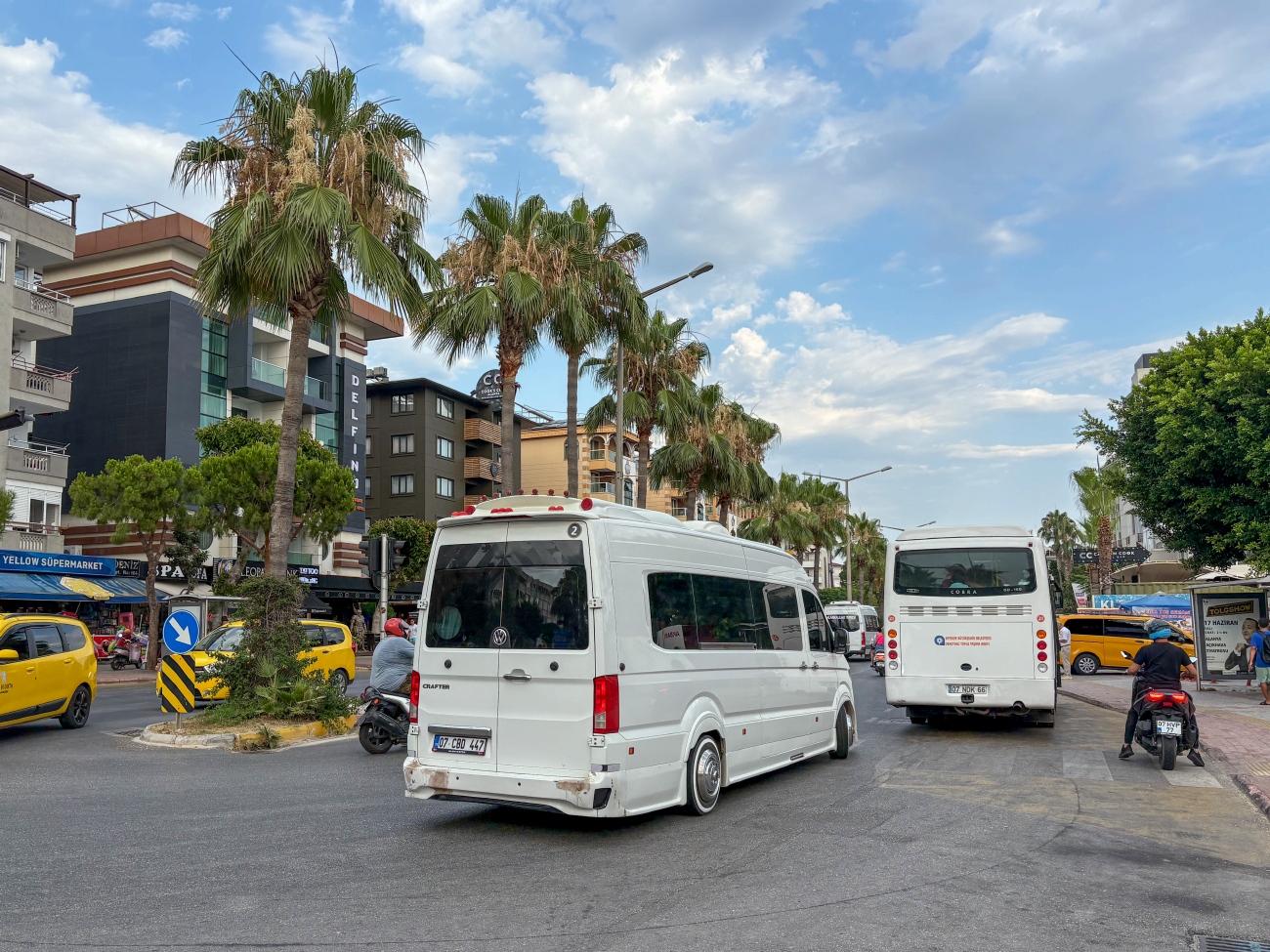 Турция, Volkswagen Crafter II № 07 CBD 447