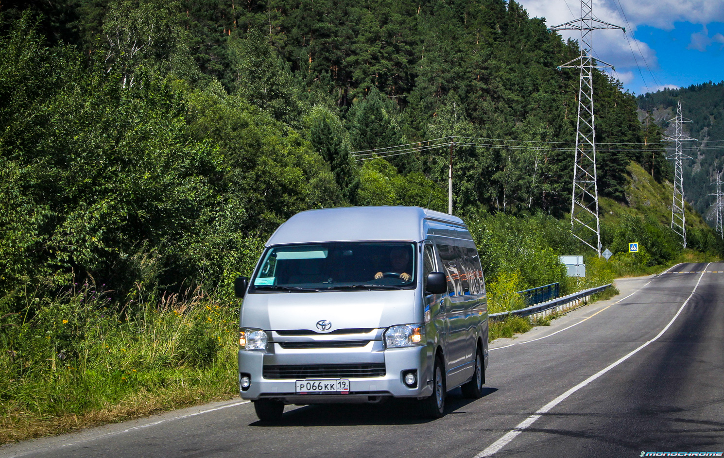 Хакасия, Toyota HiAce  (все) № Р 066 КК 19