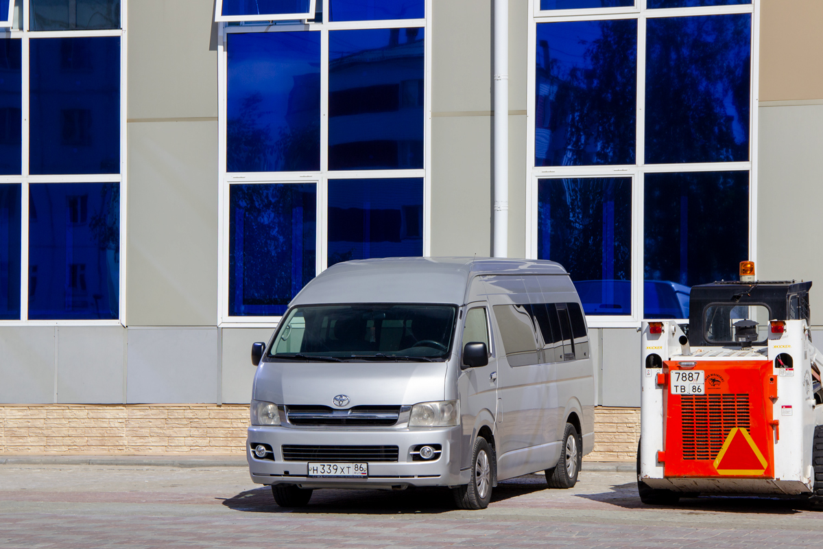 Ханты-Мансийский АО, Toyota HiAce TRH223L № Н 339 ХТ 86