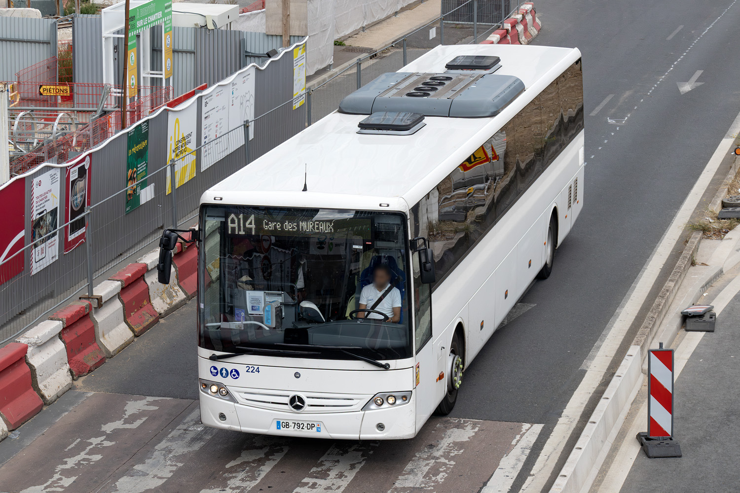 Франция, Mercedes-Benz Intouro II L № 224