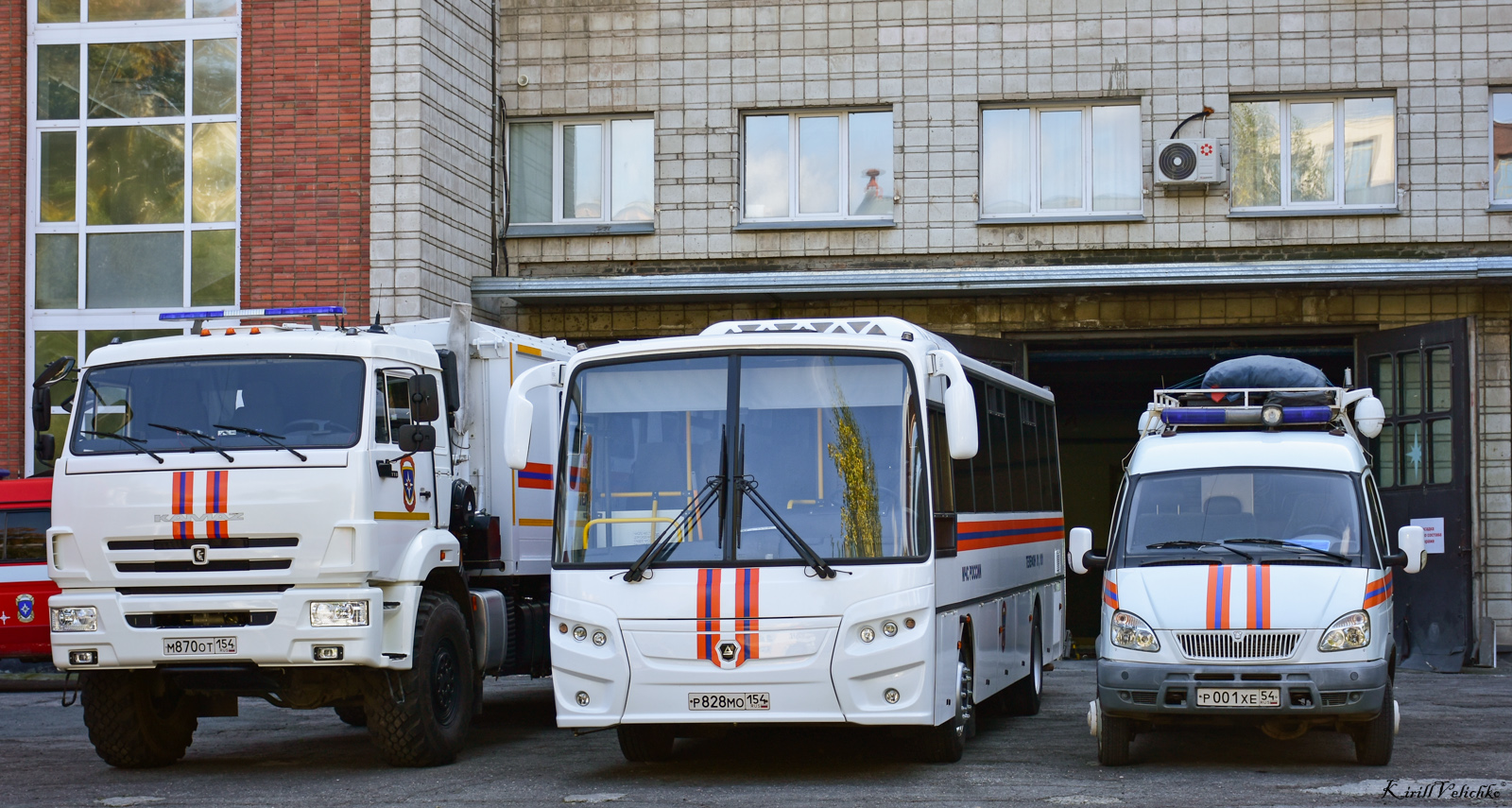 Новосибирская область, КАвЗ-4238-B1 № P 828 MO 154