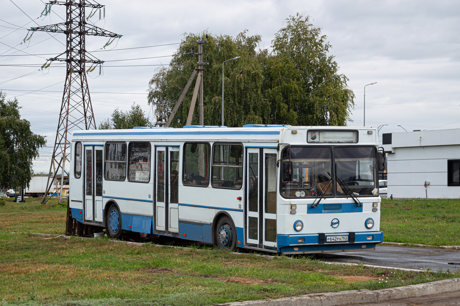 Самарская область, ЛиАЗ-52565 (Неман) № Р 642 РН 163