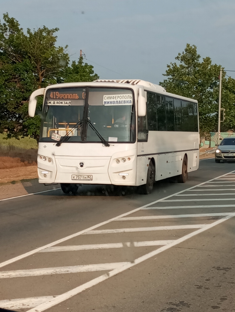 Республика Крым, КАвЗ-4238-82 № К 757 ТН 82