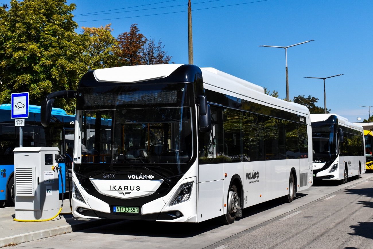 Ungārija, Ikarus 120.EL № AI JJ-653