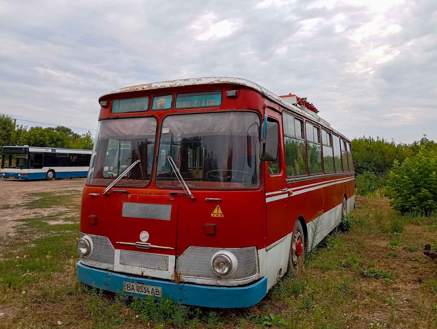 Кировоградская область, MAN A21 NL223 № BA 1387 AA; Кировоградская область, ЛиАЗ-677Г № BA 0534 AB