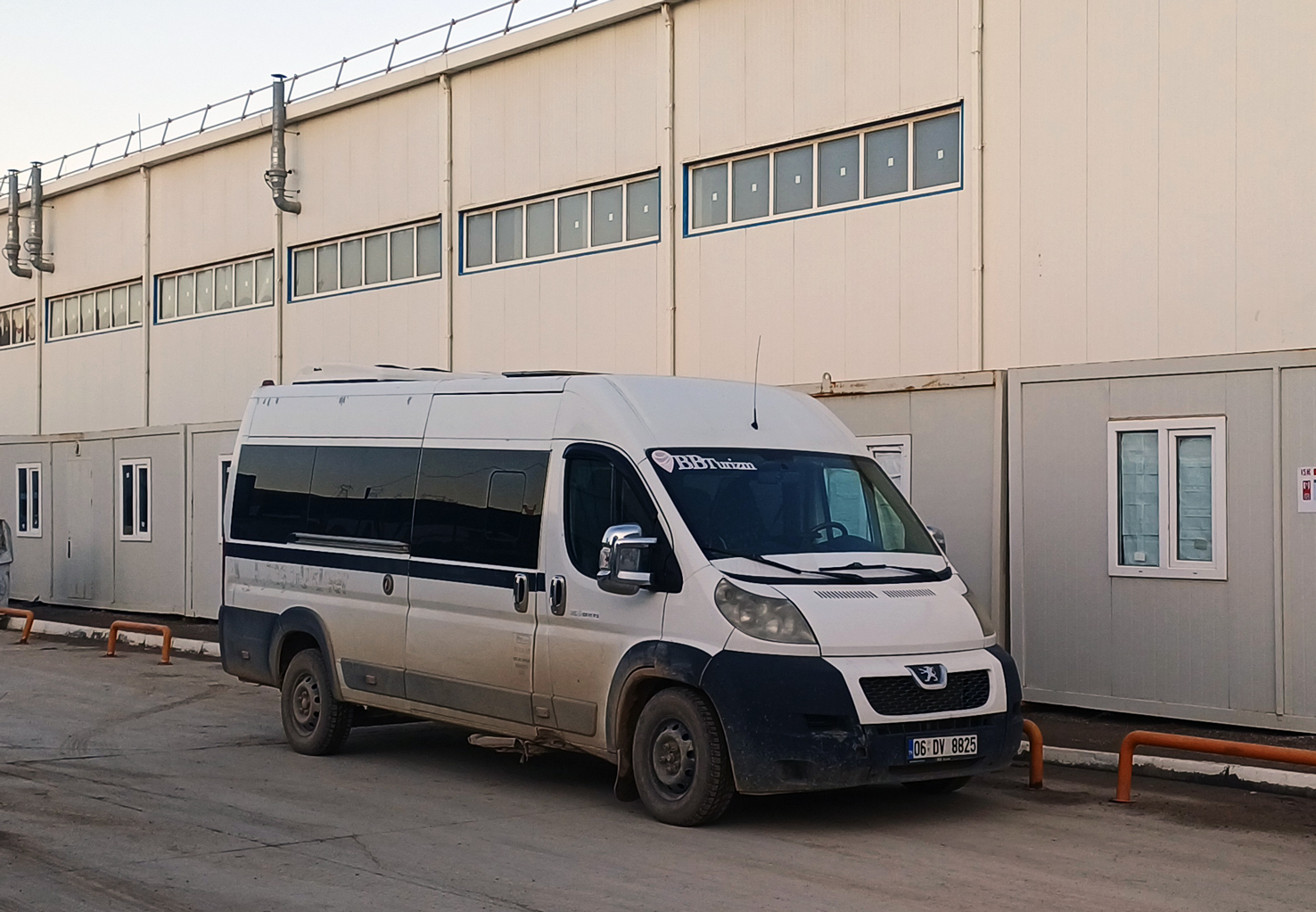 Турция, Peugeot Boxer № 06 DV 8825