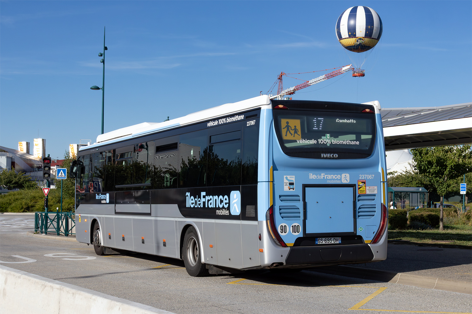 Францыя, IVECO Crossway LINE 13M NP № 114124