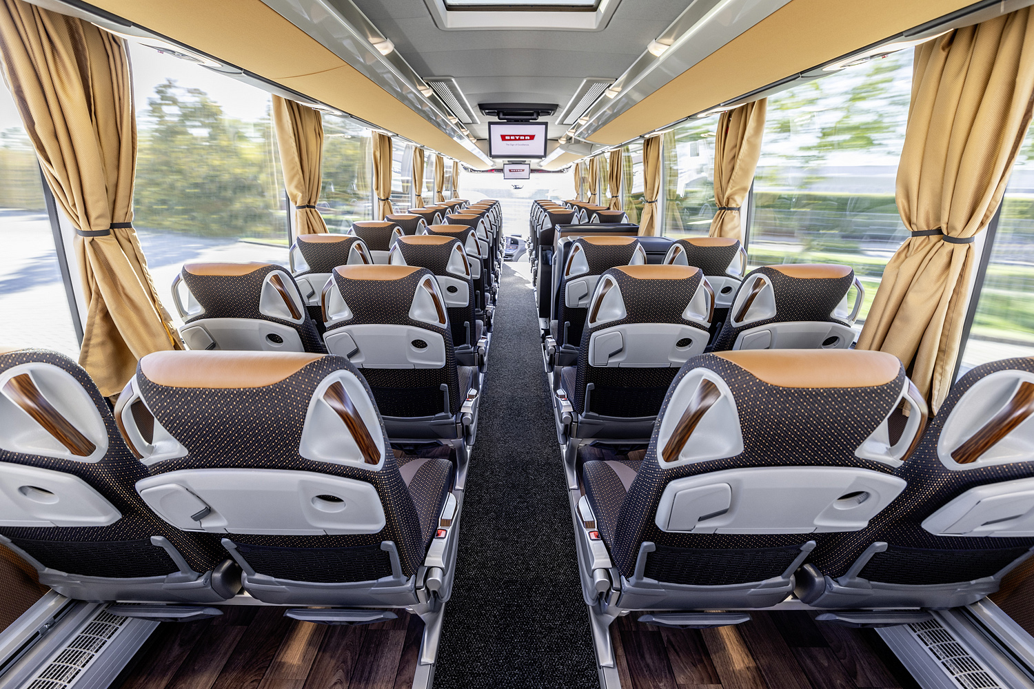 Βάδη-Βυρτεμβέργη, Setra S515HD facelift # NU-BW 515