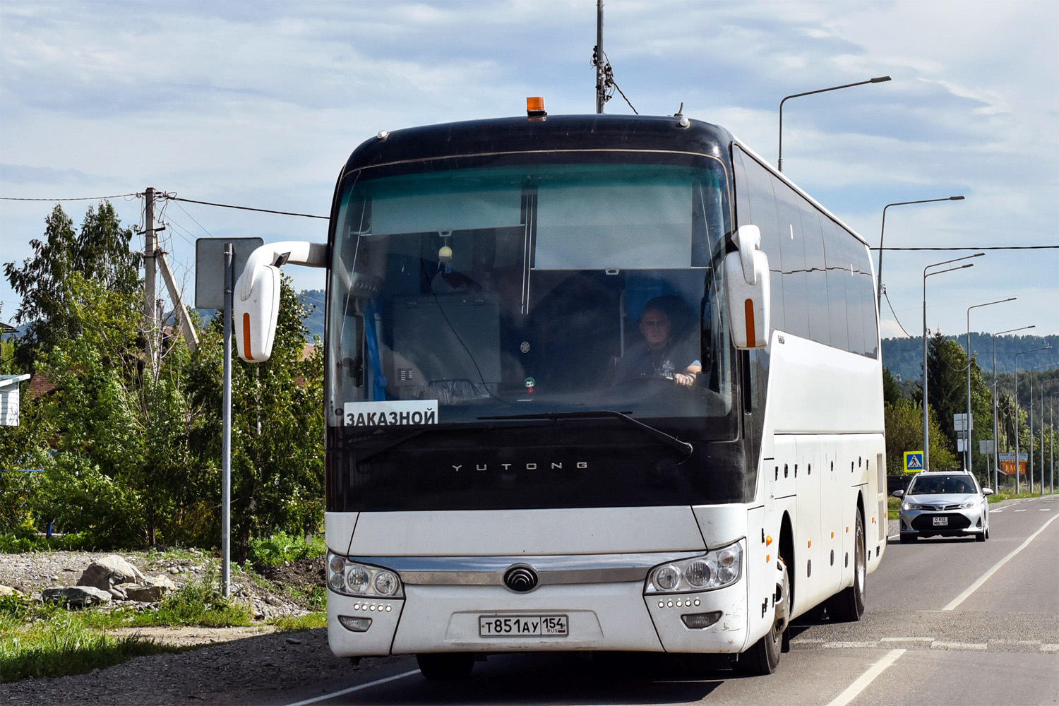 Новосибирская область, Yutong ZK6122H9 № Т 851 АУ 154