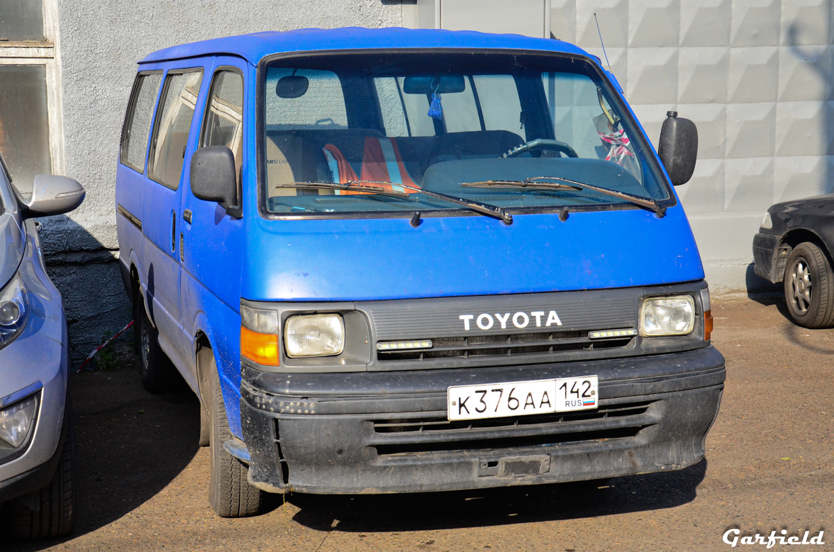 Кемеровская область - Кузбасс, Toyota HiAce LH104L № К 376 АА 142