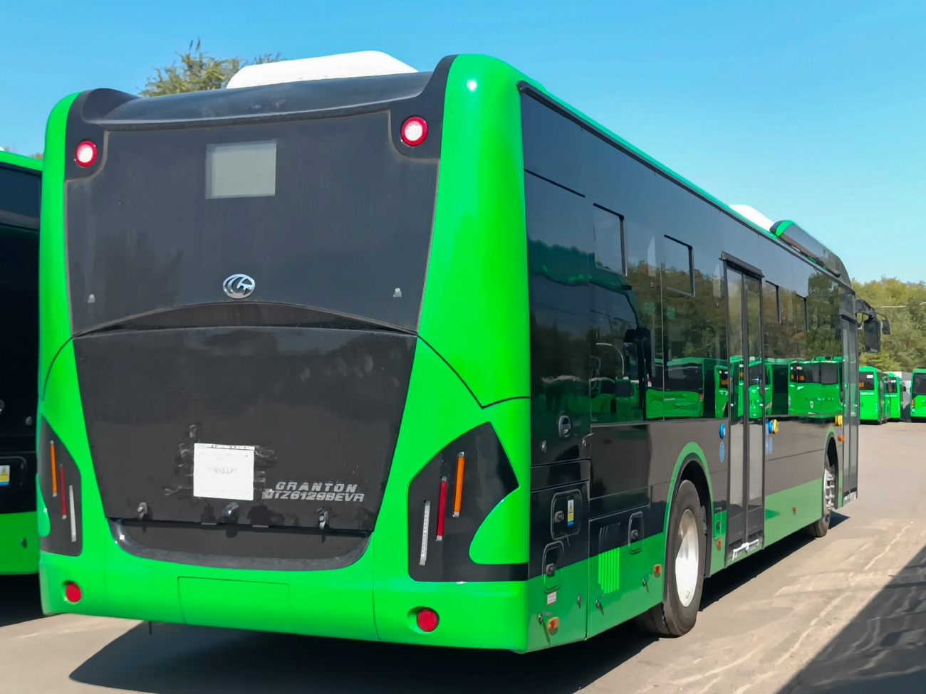 Chiny, Granton GTZ6129BEVR Nr 鲁 653121