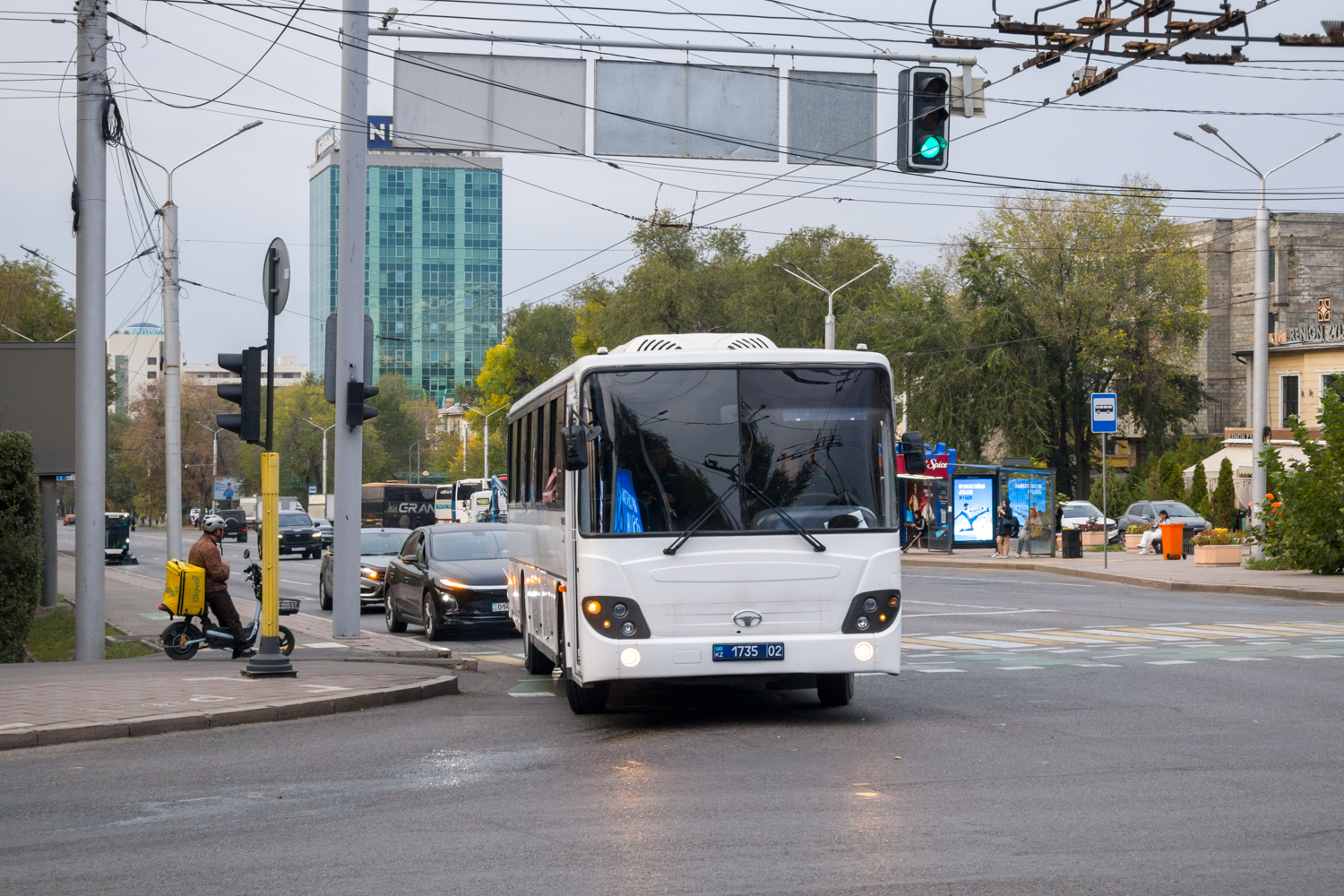 Алматы, Daewoo BS106 (СемАЗ) № 1735 02