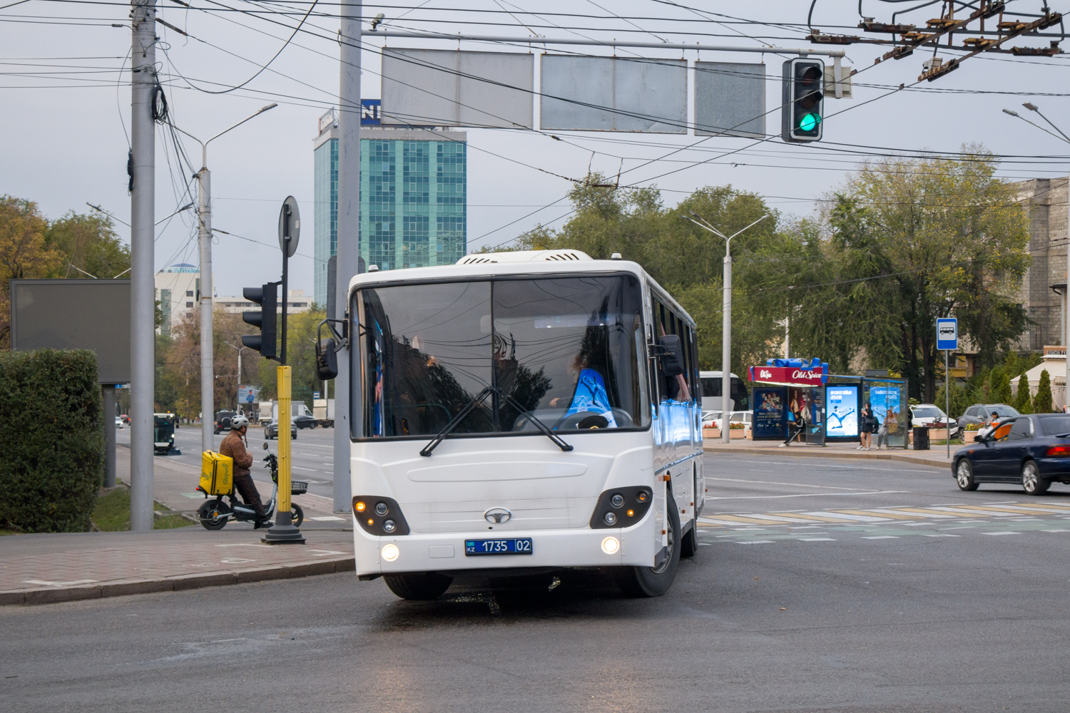 Алматы, Daewoo BS106 (СемАЗ) № 1735 02