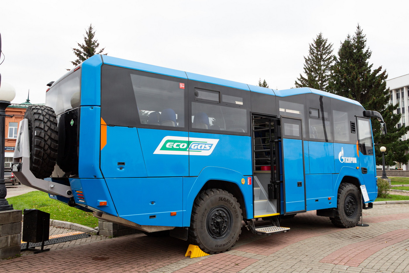 Томская область, КАМАЗ-6250 № Н 977 ТВ 70