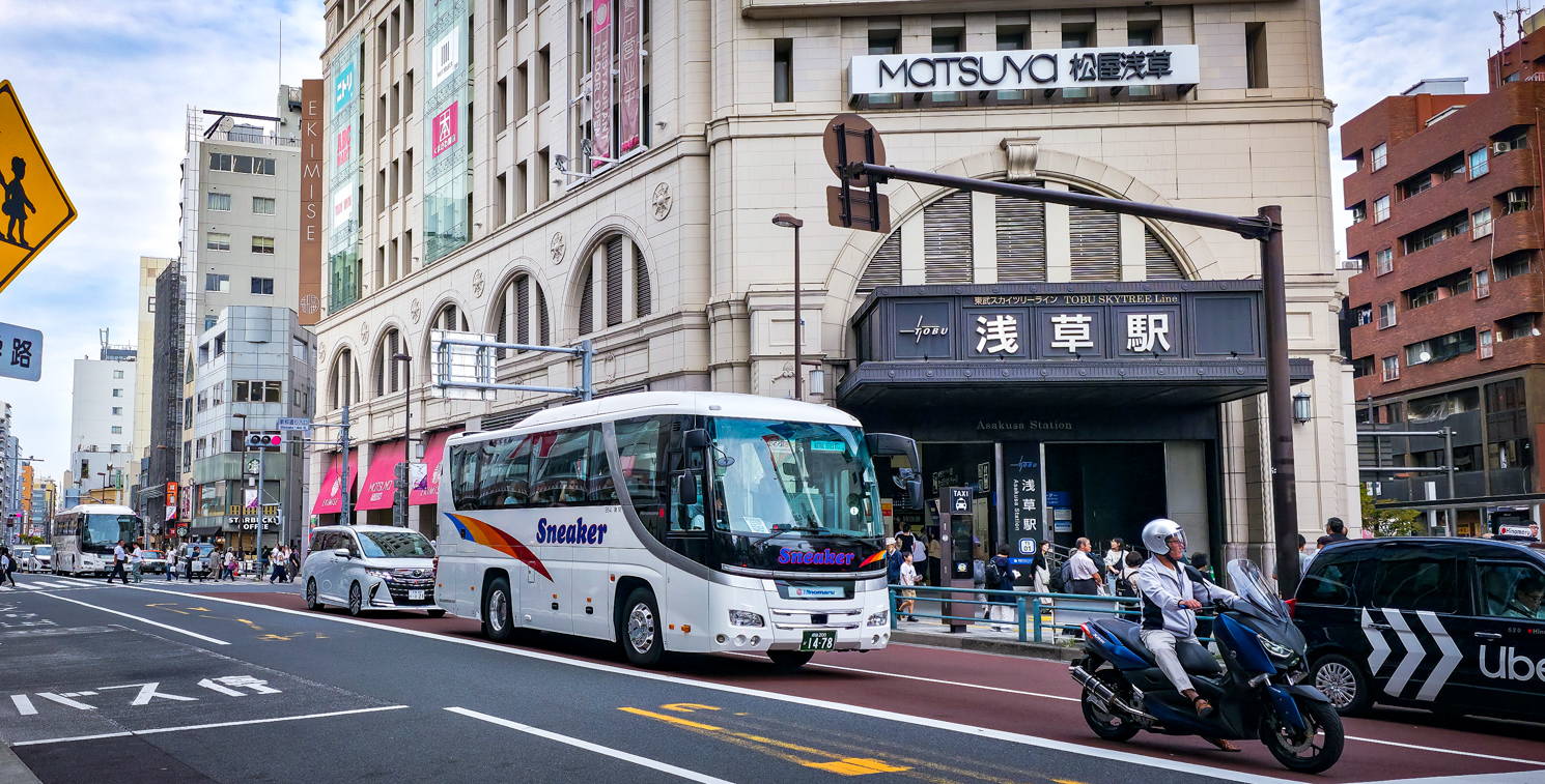 Япония, Hino Blue Ribbon II № 成田200か1478