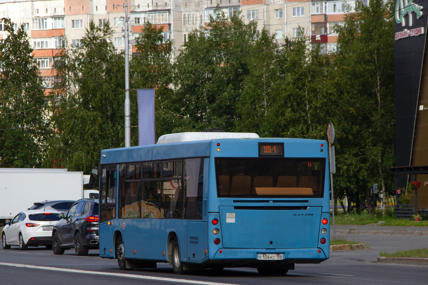 Ханты-Мансийский АО, МАЗ-206.086 № Е 106 КС 186