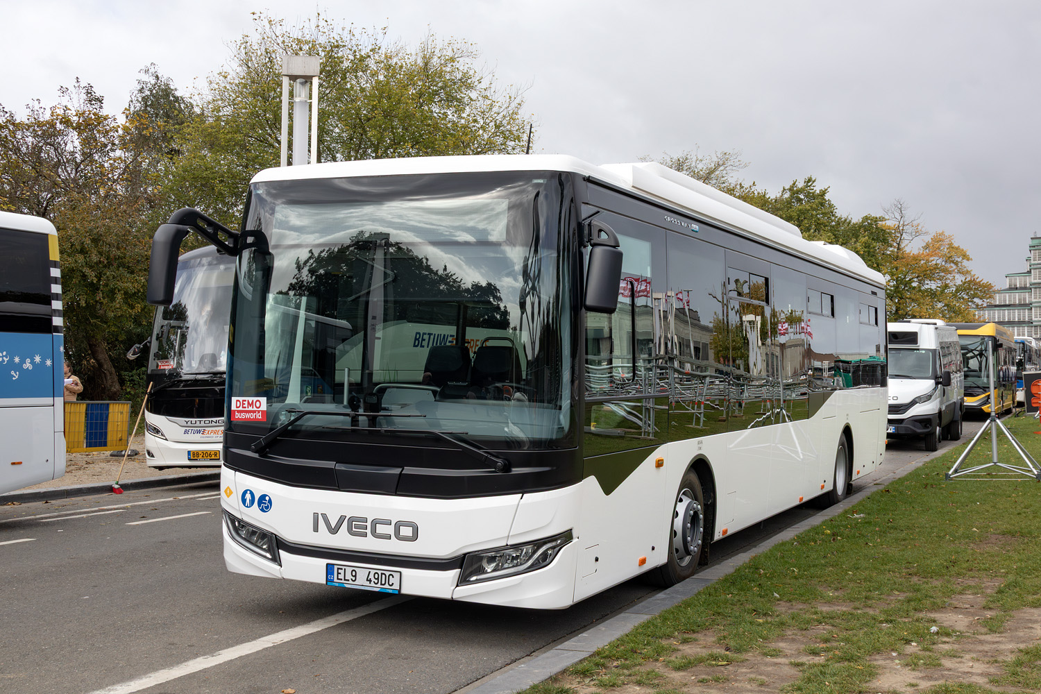 Чехия, IVECO Crossway LE LINE 12M ELEC № EL9 49DC; Бельгия — Busworld Europe 2025