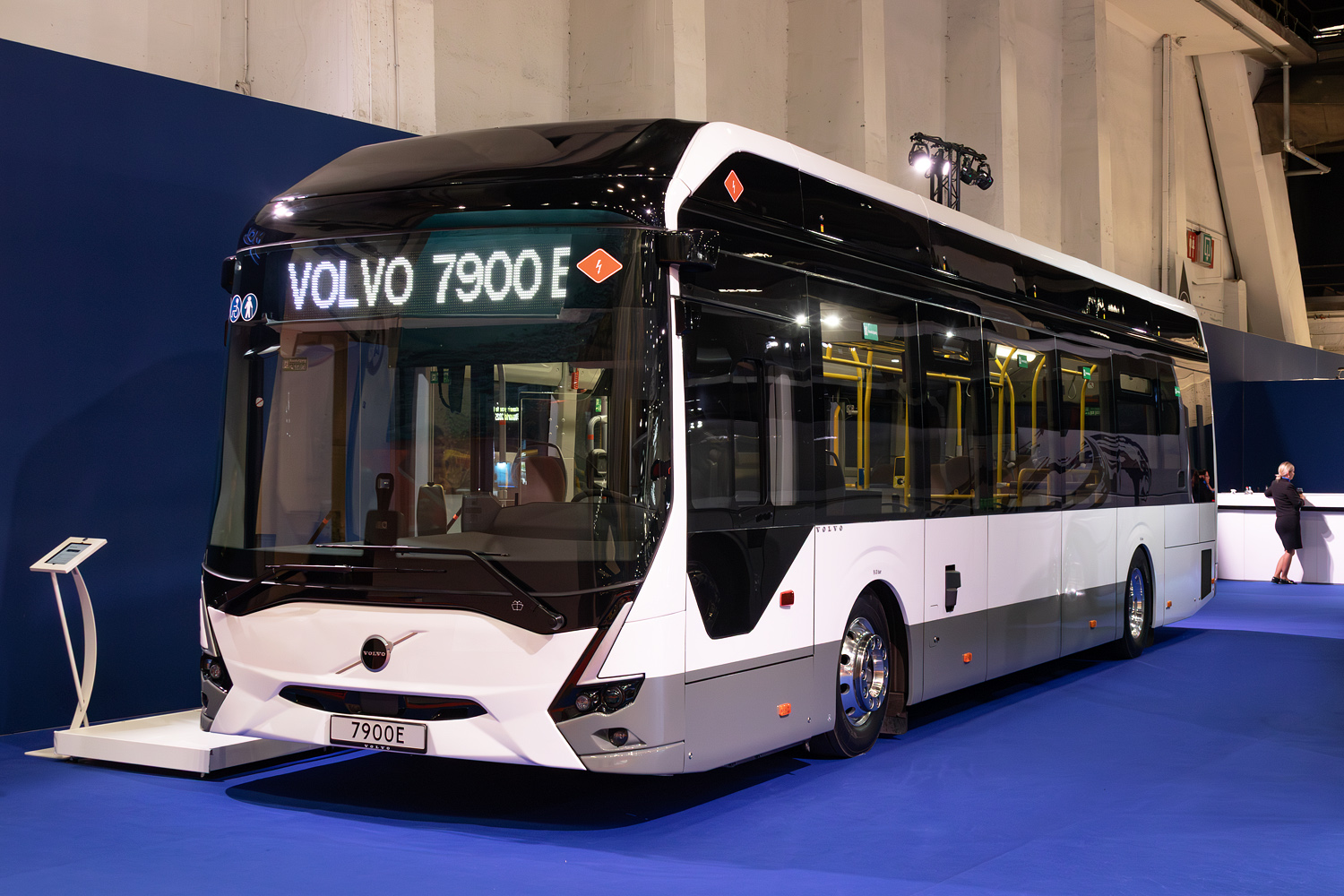 Северный Рейн-Вестфалия, Volvo 7900E № [221496]; Бельгия — Busworld Europe 2025