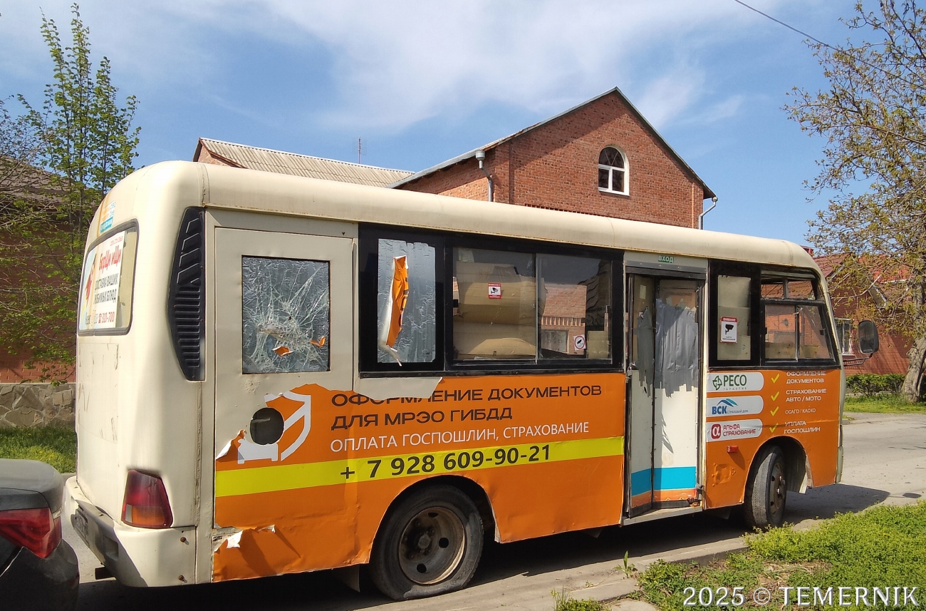 Ростовская область, Hyundai County SWB C06 (РЗГА) № Е 252 СУ 161