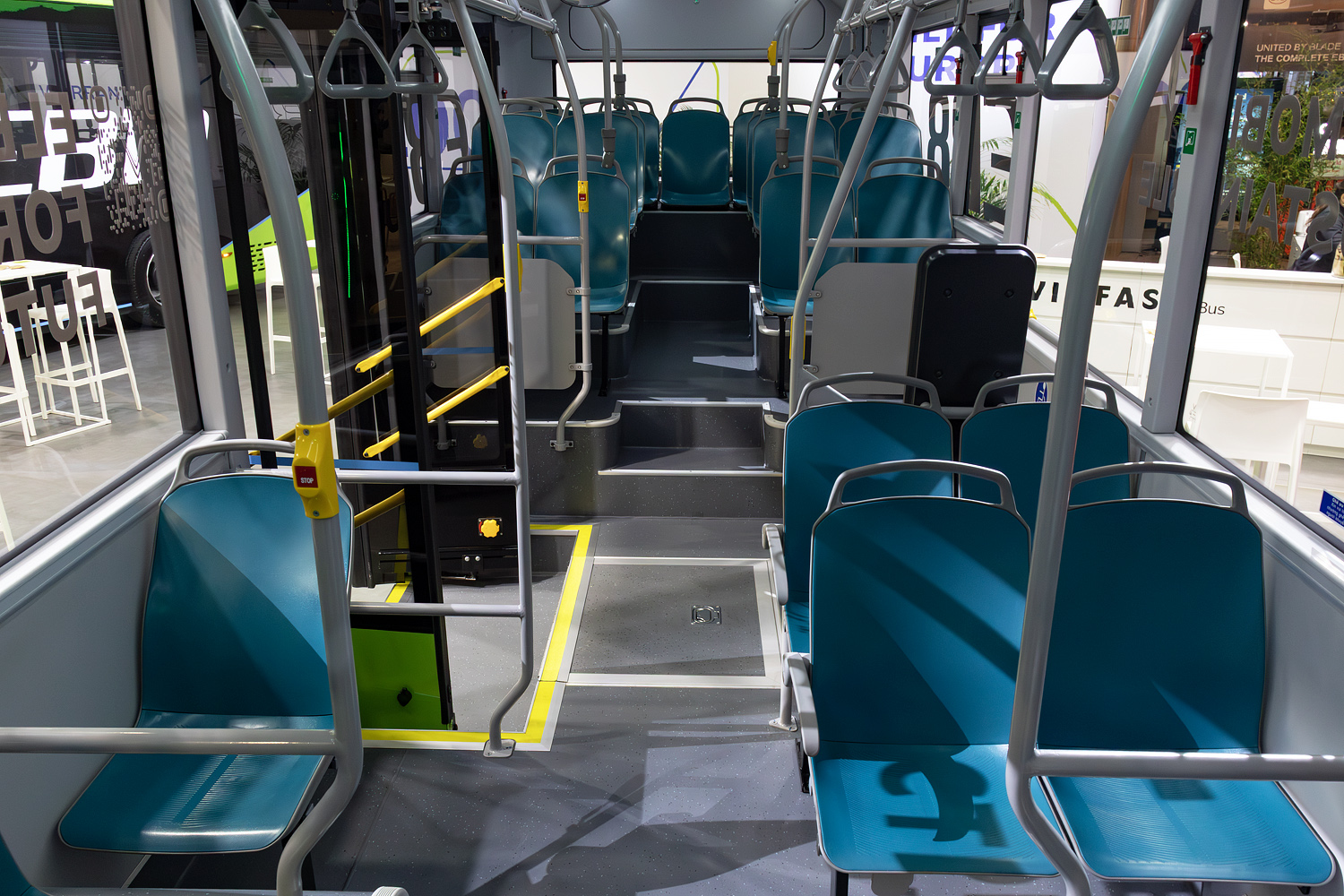 Вьетнам, VinFast Green Bus 8 № [EB8]; Бельгия — Busworld Europe 2025