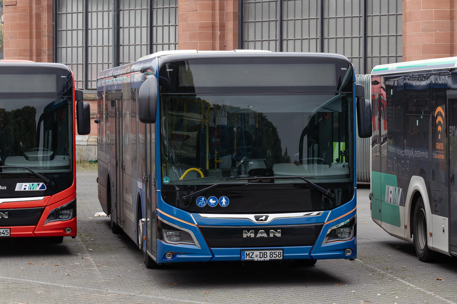 Рейнланд-Пфальц, MAN 12C Lion's City 12 NL330 EfficientHybrid № MZ-DB 858