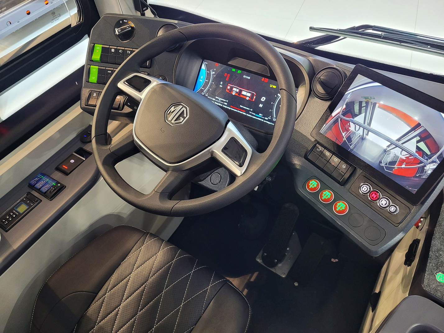 Китай, Sunwin iEV12 (все) № [iEV12]; Бельгия — Busworld Europe 2025