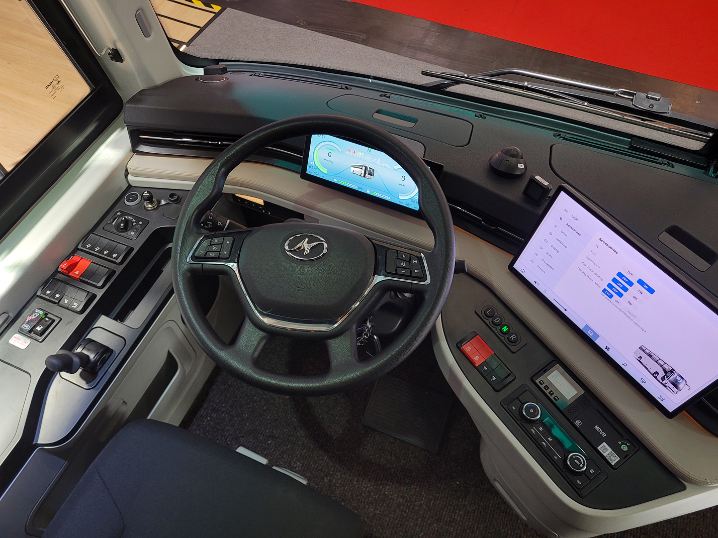Китай, Higer KLQ6126LYBEV № [817033]; Бельгия — Busworld Europe 2025