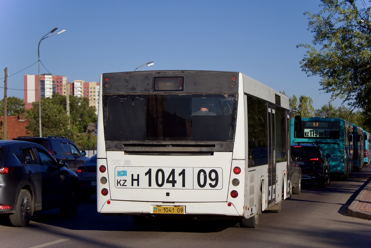 Карагандинская область, МАЗ-206.068 № H 1041 09