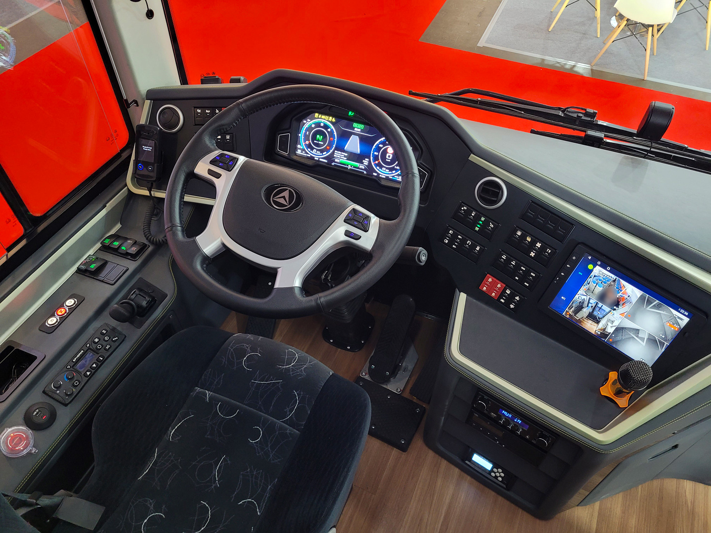 Китай, Alfa Bus eIntercity L13 № [L13]; Бельгия — Busworld Europe 2025