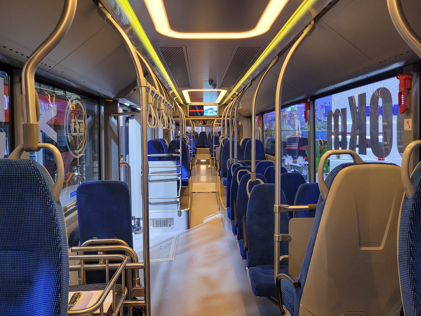 Китай, Zhong Tong N18 (LCK6180EVG) № [45557]; Бельгия — Busworld Europe 2025