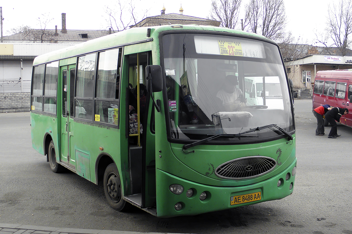 Днепропетровская область, YouYi ZGT6710D № AE 8488 AA