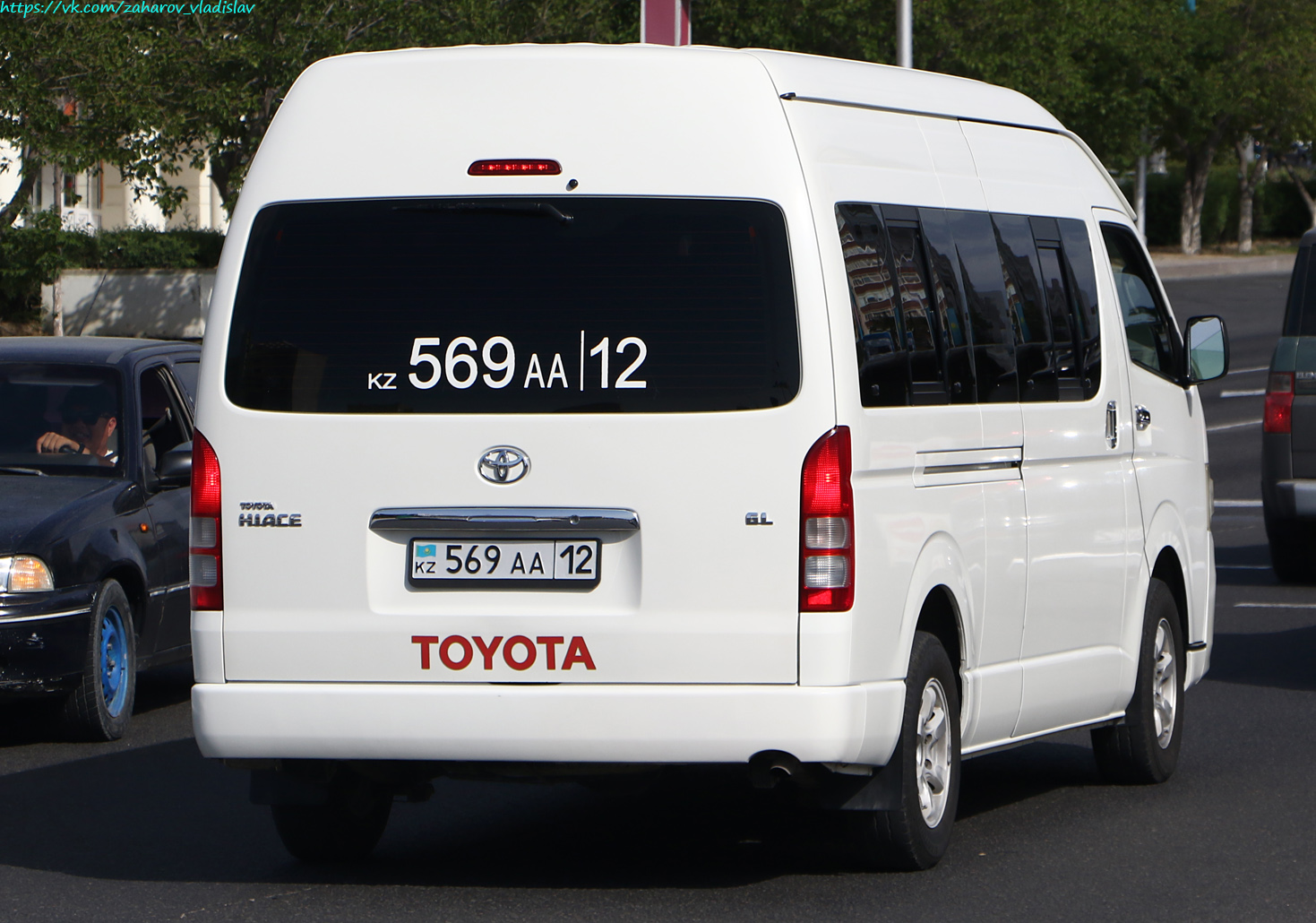 Мангистауская область, Toyota HiAce KDH222L № 569 AA 12